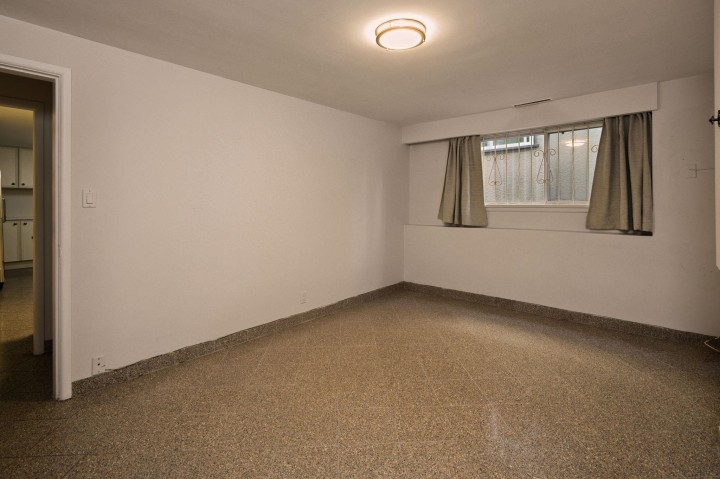 Photo 30 at 2869 Venables Street, Renfrew VE, Vancouver East