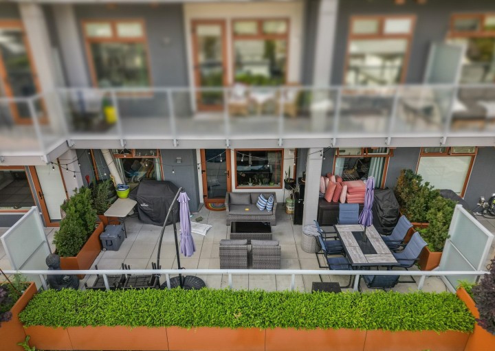 Photo 1 at 202 - 2408 Grant Street, Renfrew VE, Vancouver East