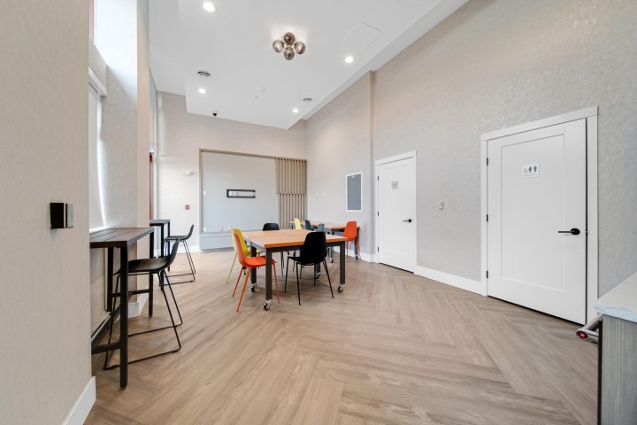 Photo 9 at 202 - 2408 Grant Street, Renfrew VE, Vancouver East