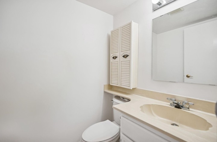 Photo 13 at 408 - 2320 W 40th Avenue, Kerrisdale, Vancouver West