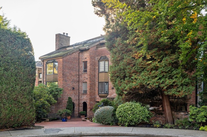 Photo 16 at 408 - 2320 W 40th Avenue, Kerrisdale, Vancouver West