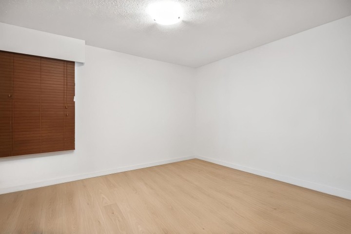 Photo 9 at 408 - 2320 W 40th Avenue, Kerrisdale, Vancouver West