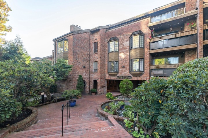 Photo 15 at 408 - 2320 W 40th Avenue, Kerrisdale, Vancouver West