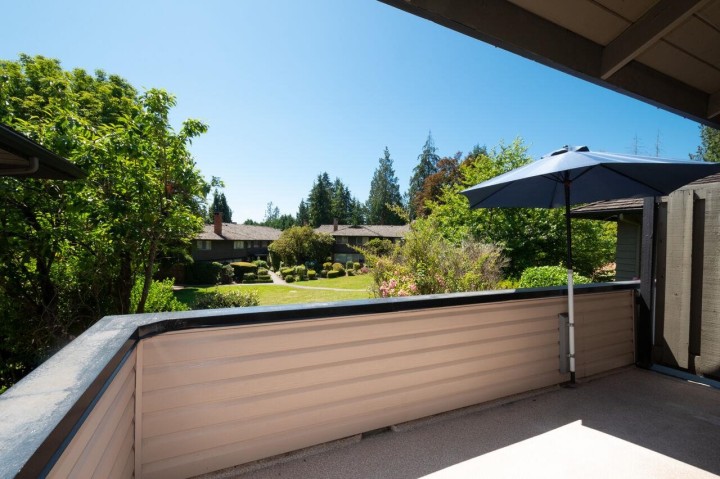 Photo 16 at 810 - 235 Keith Road, Cedardale, West Vancouver