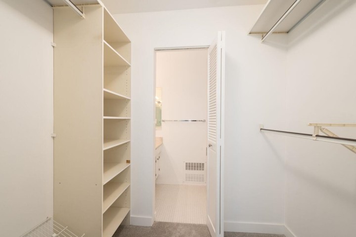 Photo 28 at 810 - 235 Keith Road, Cedardale, West Vancouver