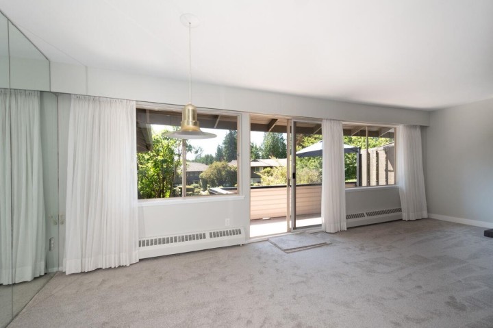 Photo 14 at 810 - 235 Keith Road, Cedardale, West Vancouver