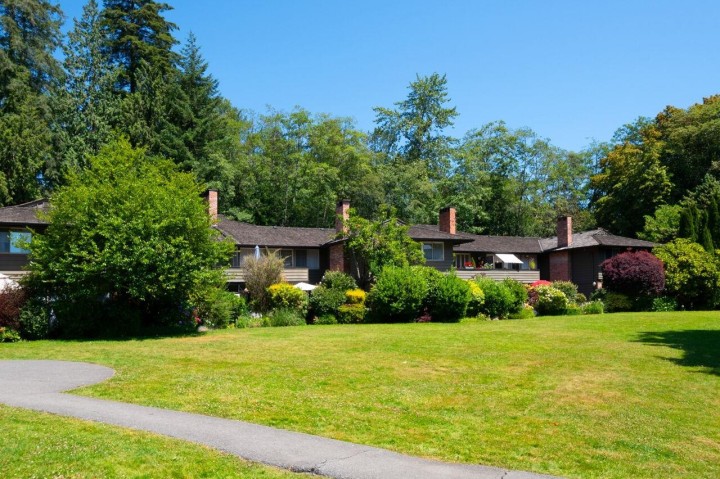 Photo 4 at 810 - 235 Keith Road, Cedardale, West Vancouver