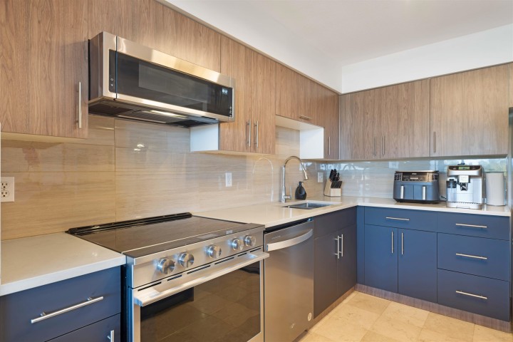 Photo 5 at 803 - 1327 E Keith Road, Lynnmour, North Vancouver