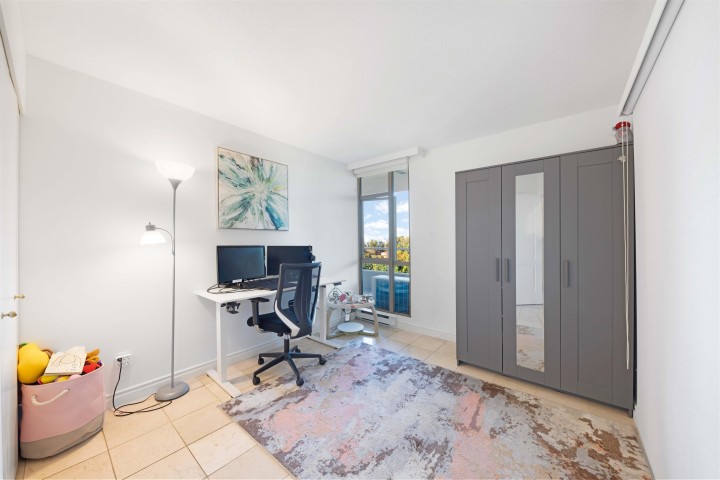 Photo 9 at 803 - 1327 E Keith Road, Lynnmour, North Vancouver