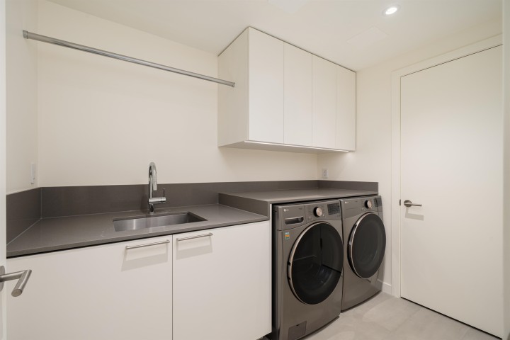 Photo 28 at 3317 Chippendale Road, Cypress Park Estates, West Vancouver