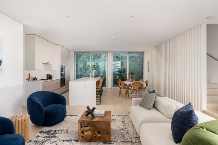 Photo 9 at 3317 Chippendale Road, Cypress Park Estates, West Vancouver