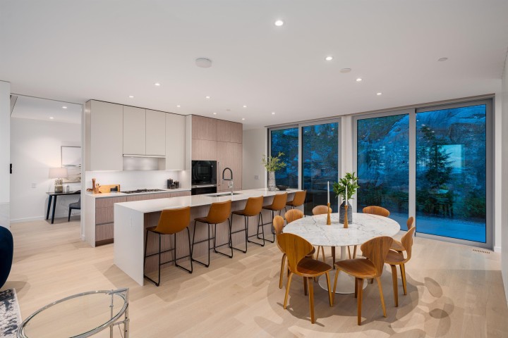 Photo 34 at 3317 Chippendale Road, Cypress Park Estates, West Vancouver