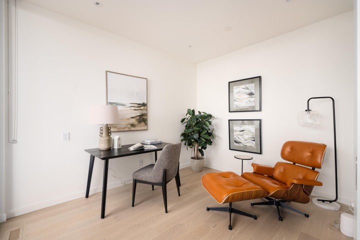 Photo 14 at 3317 Chippendale Road, Cypress Park Estates, West Vancouver