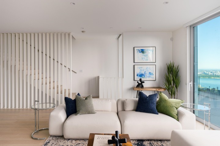 Photo 8 at 3317 Chippendale Road, Cypress Park Estates, West Vancouver