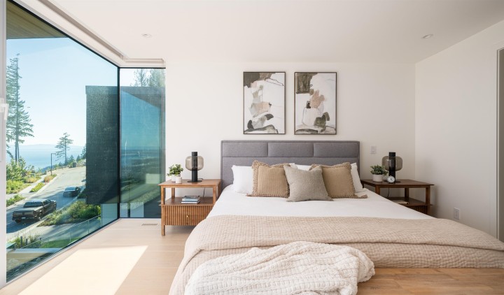 Photo 21 at 3317 Chippendale Road, Cypress Park Estates, West Vancouver