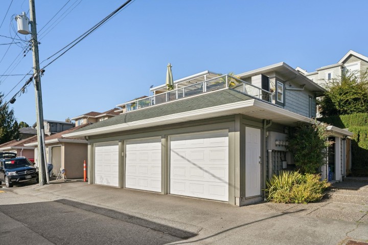 Photo 28 at 333 E Keith Road, Lower Lonsdale, North Vancouver