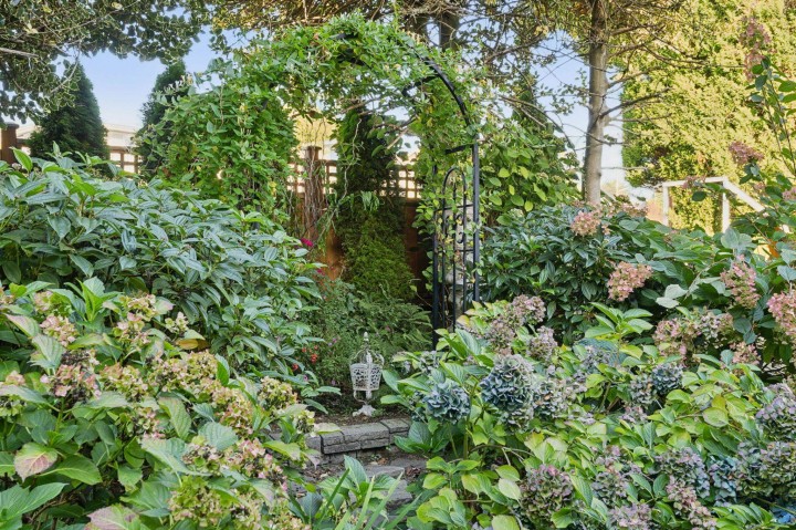 Photo 30 at 333 E Keith Road, Lower Lonsdale, North Vancouver