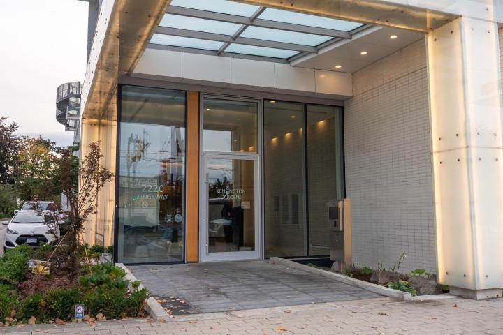 Photo 28 at 1107 - 2220 Kingsway, Victoria VE, Vancouver East