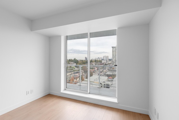 Photo 5 at 1107 - 2220 Kingsway, Victoria VE, Vancouver East