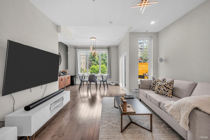 Photo 8 at 333 E 7th Avenue, Mount Pleasant VE, Vancouver East