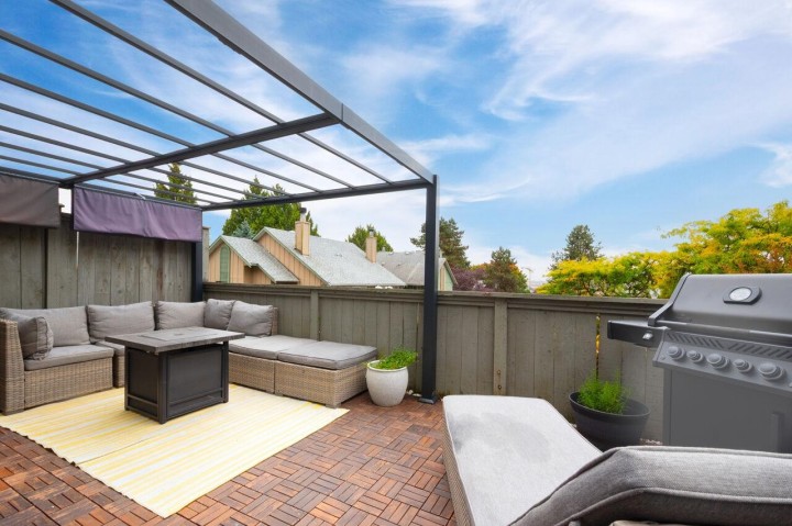 Photo 1 at 31 - 900 W 17th Street, Mosquito Creek, North Vancouver