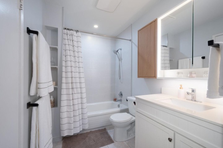 Photo 35 at 31 - 900 W 17th Street, Mosquito Creek, North Vancouver