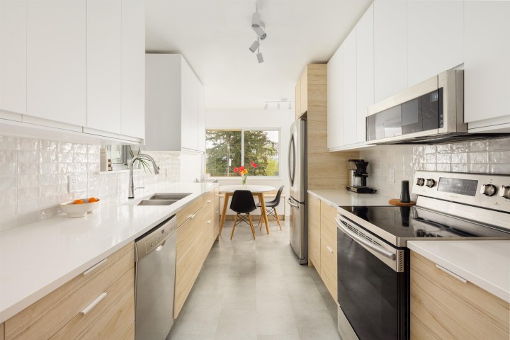 Photo 10 at 1231 Cloverley Street, Calverhall, North Vancouver