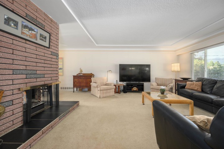 Photo 6 at 545 W 22nd Street, Central Lonsdale, North Vancouver