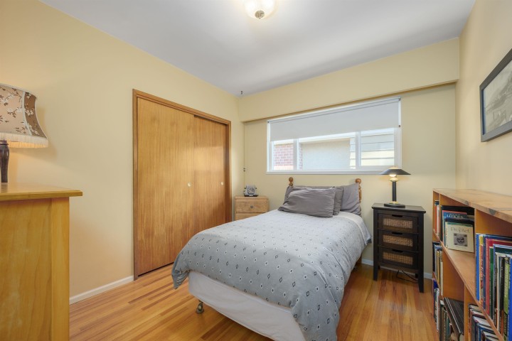 Photo 18 at 545 W 22nd Street, Central Lonsdale, North Vancouver