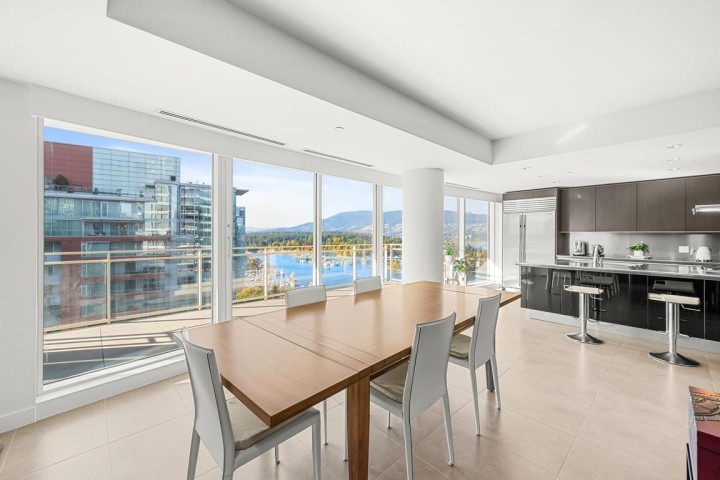 Photo 6 at 2101 - 1139 W Cordova Street, Coal Harbour, Vancouver West