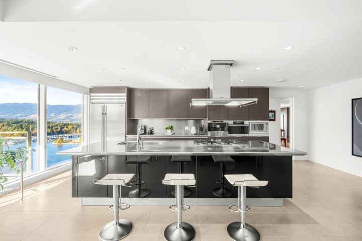 Photo 4 at 2101 - 1139 W Cordova Street, Coal Harbour, Vancouver West