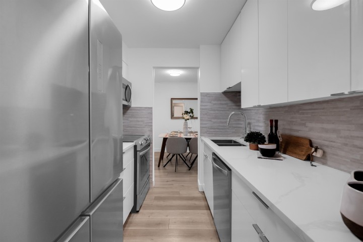 Photo 13 at 807 - 2004 Fullerton Avenue, Pemberton NV, North Vancouver