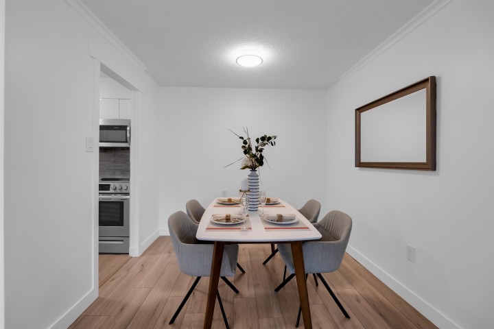 Photo 7 at 807 - 2004 Fullerton Avenue, Pemberton NV, North Vancouver