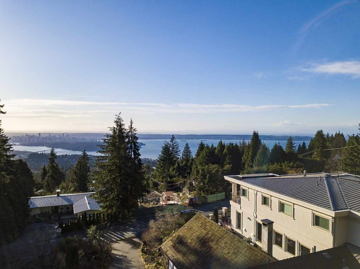 Photo 3 at 1145 Millstream Road, British Properties, West Vancouver