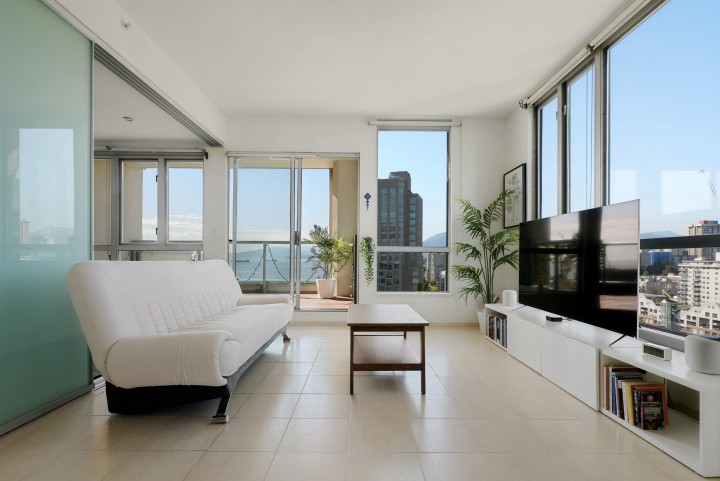 Photo 13 at 2103 - 907 Beach Avenue, Yaletown, Vancouver West