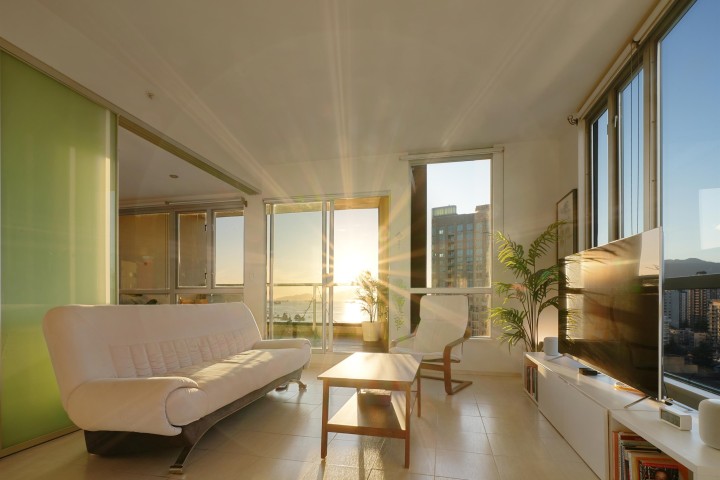 Photo 21 at 2103 - 907 Beach Avenue, Yaletown, Vancouver West