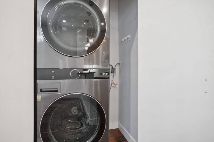 Photo 11 at 210 - 2028 W 11th Avenue, Kitsilano, Vancouver West