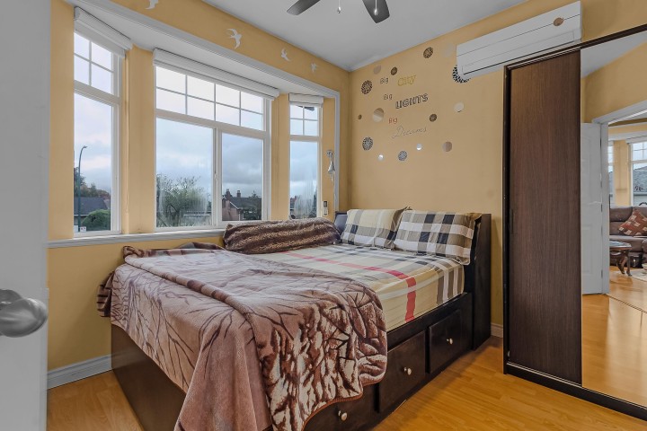 Photo 16 at 1380 E 51st Avenue, South Vancouver, Vancouver East