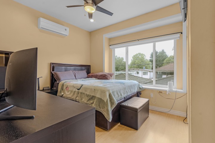 Photo 12 at 1380 E 51st Avenue, South Vancouver, Vancouver East