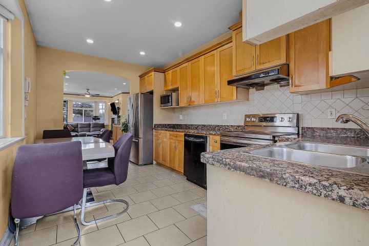 Photo 20 at 1380 E 51st Avenue, South Vancouver, Vancouver East