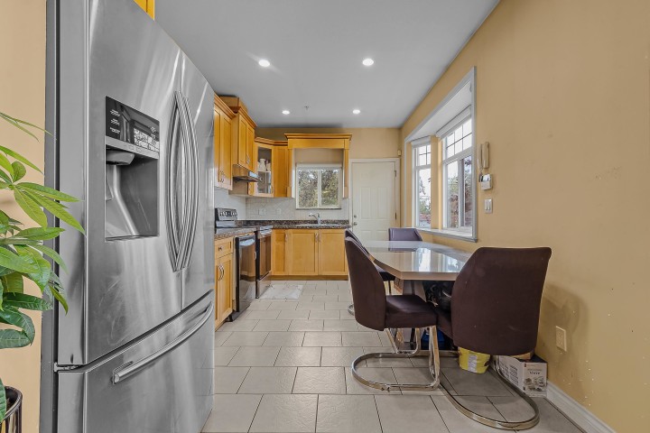 Photo 18 at 1380 E 51st Avenue, South Vancouver, Vancouver East