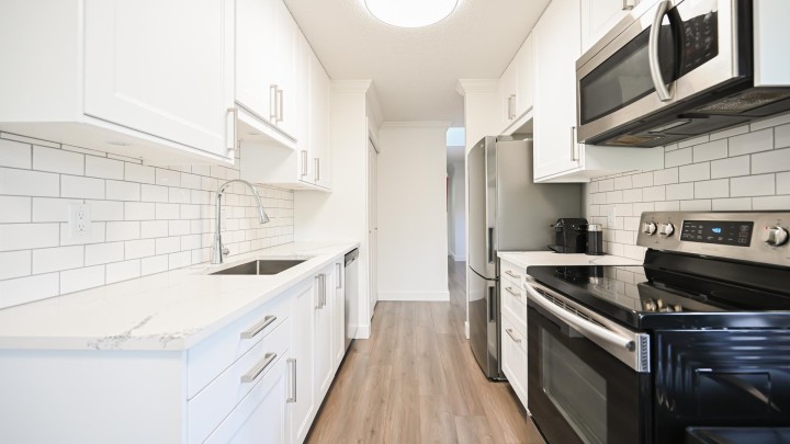 Photo 17 at 306 - 1250 W 12th Avenue, Fairview VW, Vancouver West