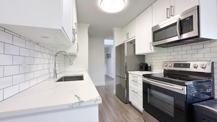 Photo 16 at 306 - 1250 W 12th Avenue, Fairview VW, Vancouver West