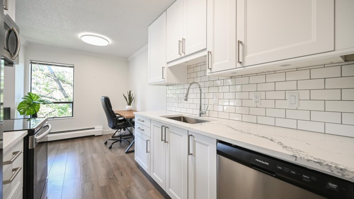 Photo 19 at 306 - 1250 W 12th Avenue, Fairview VW, Vancouver West