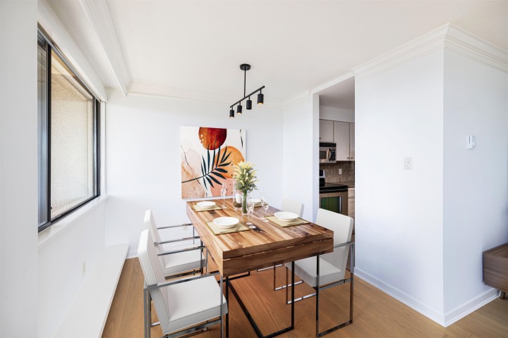 Photo 6 at 1202 - 444 Lonsdale Avenue, Lower Lonsdale, North Vancouver