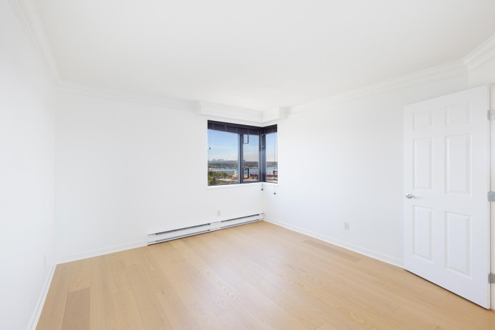 Photo 17 at 1202 - 444 Lonsdale Avenue, Lower Lonsdale, North Vancouver