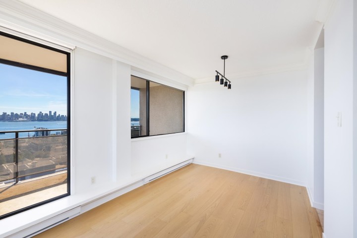 Photo 11 at 1202 - 444 Lonsdale Avenue, Lower Lonsdale, North Vancouver