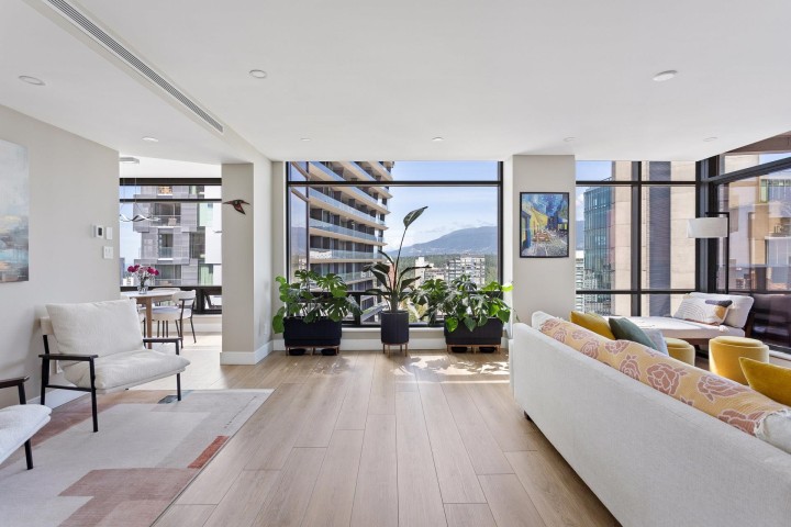 Photo 1 at 15C - 1500 Alberni Street, West End VW, Vancouver West