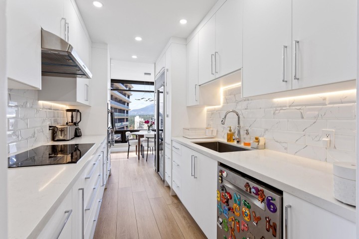 Photo 14 at 15C - 1500 Alberni Street, West End VW, Vancouver West