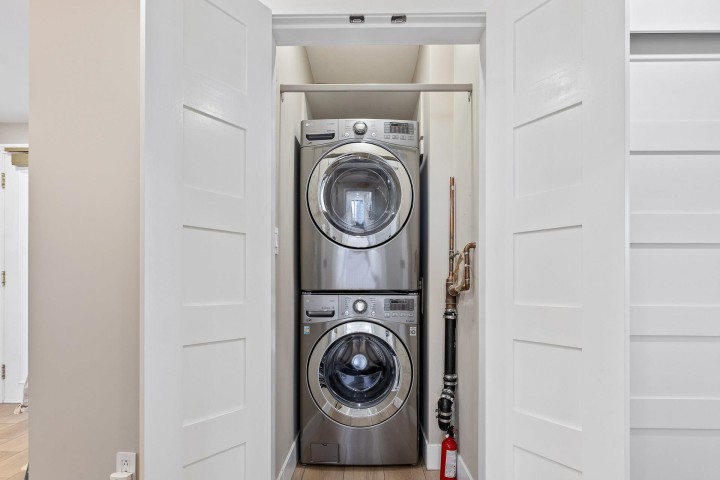 Photo 35 at 15C - 1500 Alberni Street, West End VW, Vancouver West